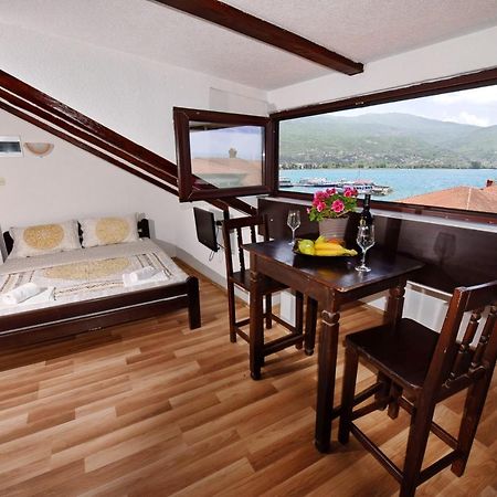 Villa Sapkar Lake View Ohrid Buitenkant foto