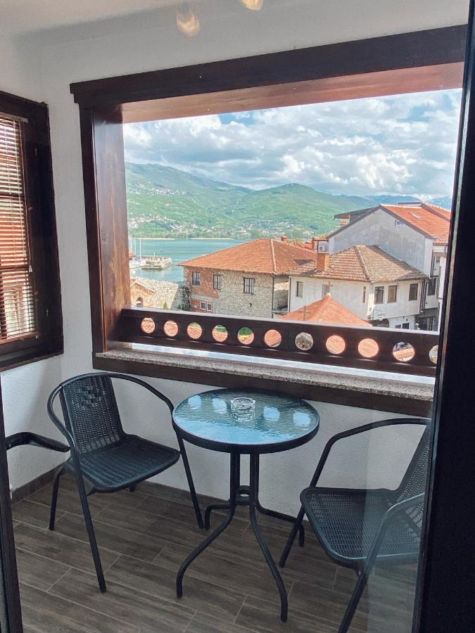 Villa Sapkar Lake View Ohrid Buitenkant foto